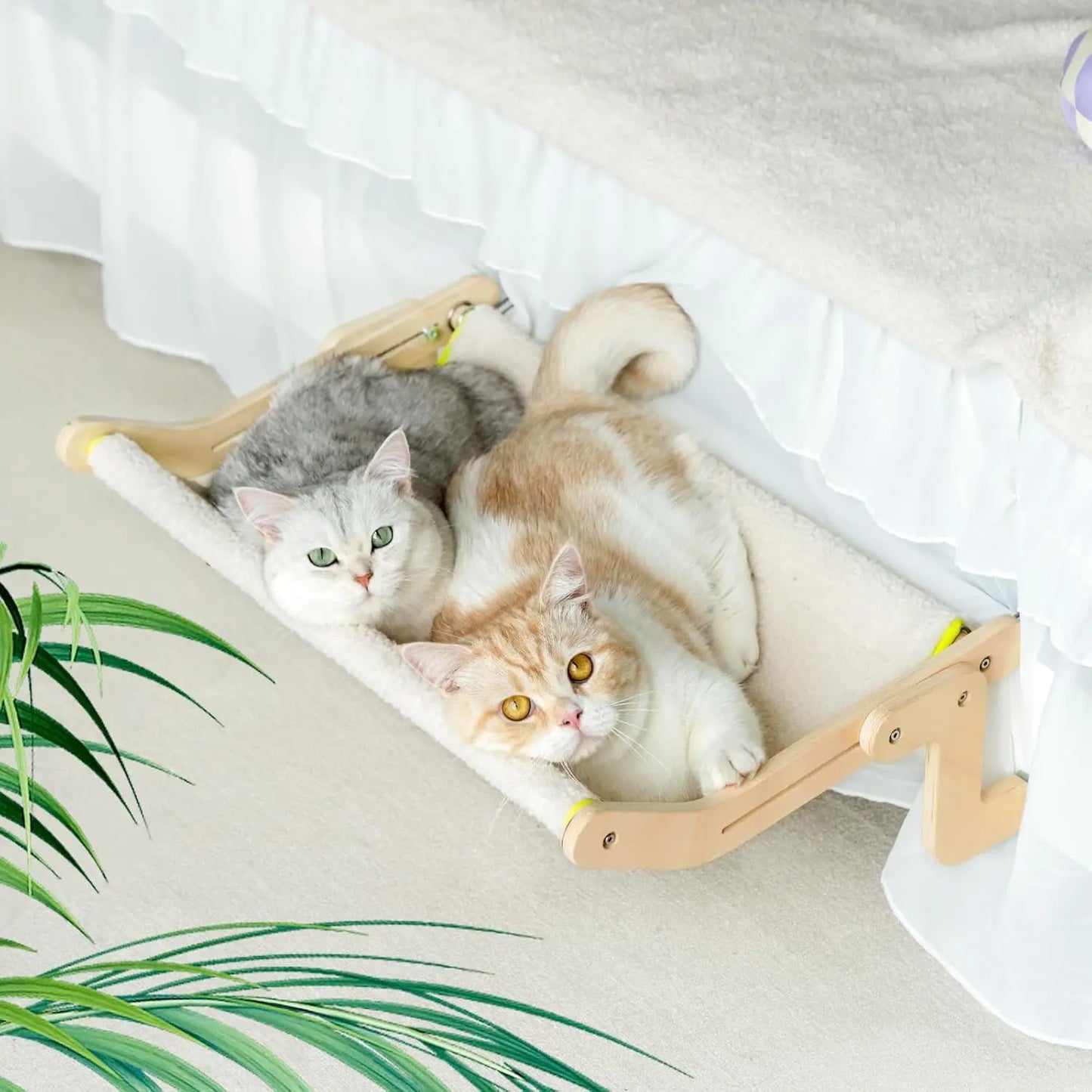 Hammock style cat Bed For Window